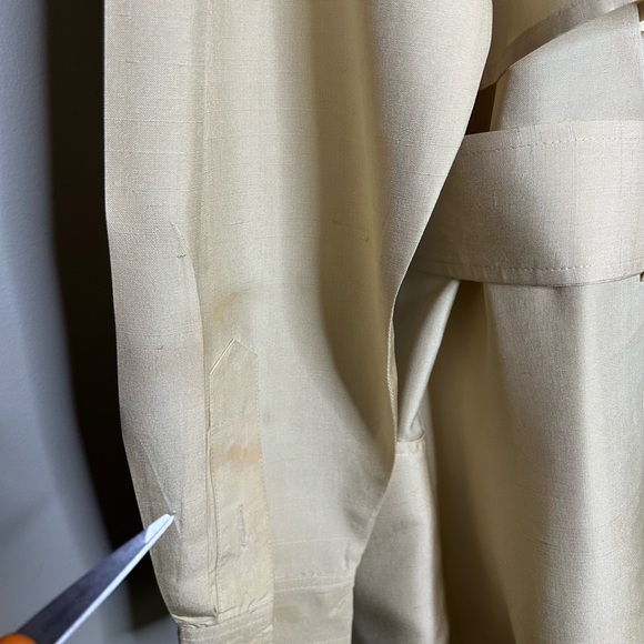 VTG 100% Silk Short Trench Jacket Butter Yellow Women’s Size 8 Lightweight - Picture 7 of 12